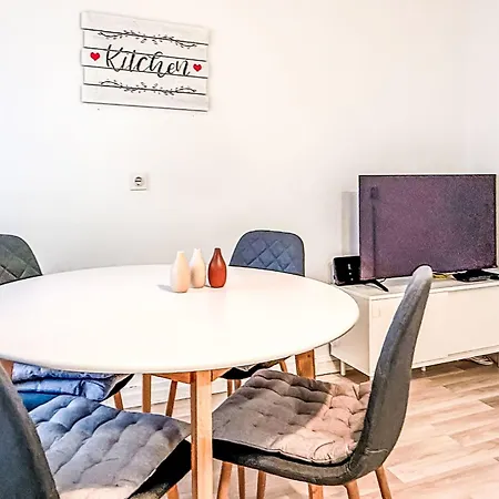 Matkovic By Interhome *