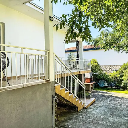 Matkovic By Interhome * Rovanjska