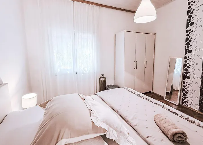Matkovic By Interhome Сasa de vacaciones Rovanjska